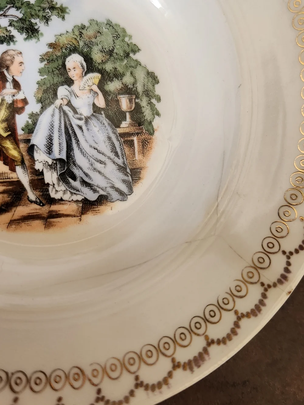 Vintage Salem China Plate Victorian Courting Couple 23k Gold 5.5 Inches